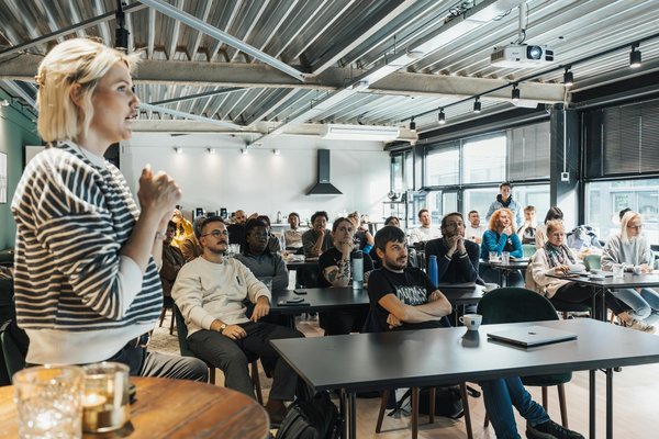 Unlocking Digital Success: An Ultimate Guide to Digital Marketing Strategies for UK SMEs